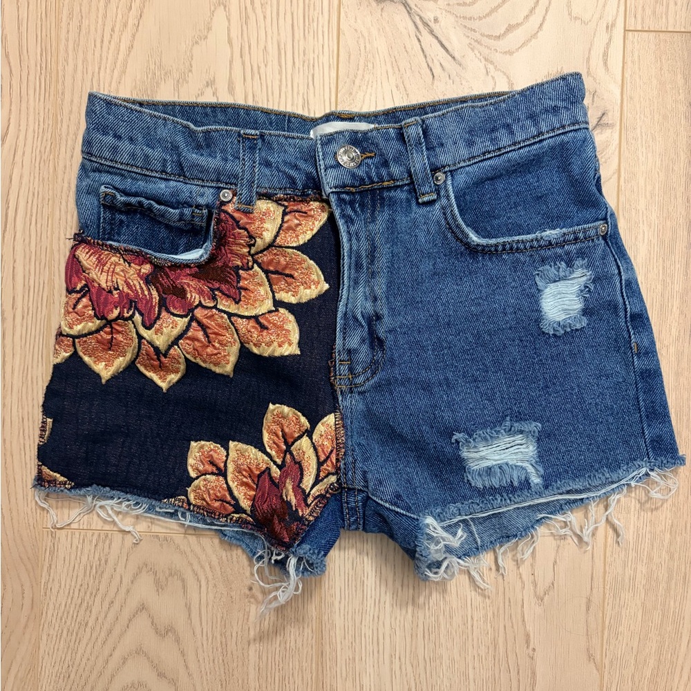 Mango Floral Tapestry Appliqué Distressed Denim Shorts Size 1